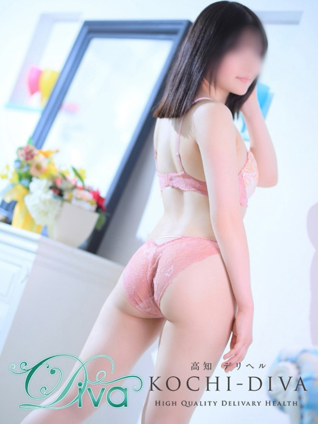 あき(高知デリヘル-DIVA 学生から人妻迄在籍)