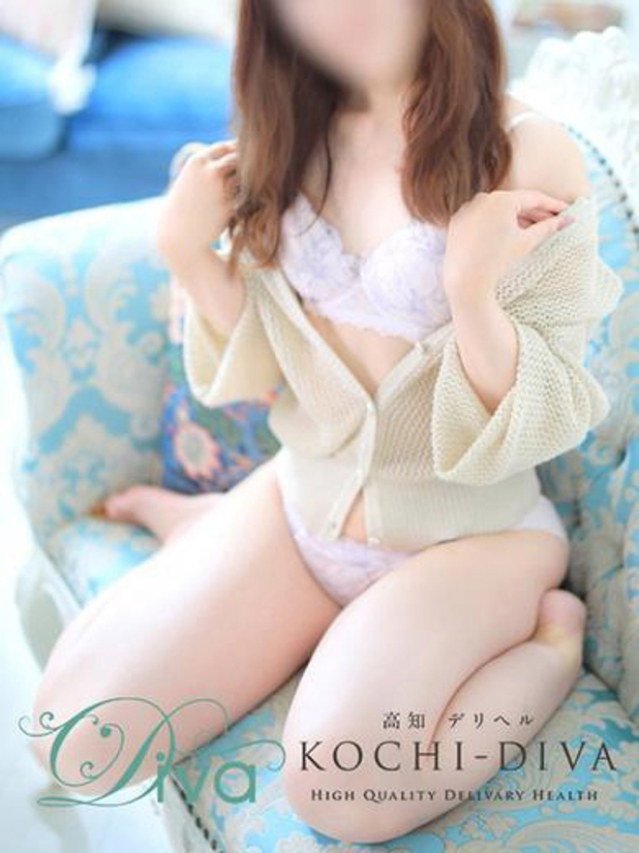 めい(高知デリヘル-DIVA 学生から人妻迄在籍)