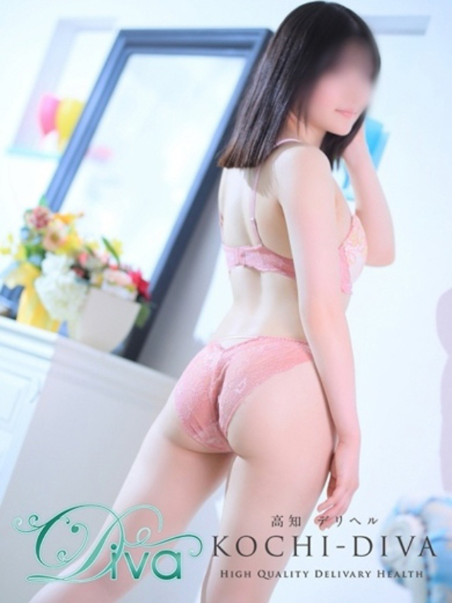 あき(高知デリヘル-DIVA 学生から人妻迄在籍)
