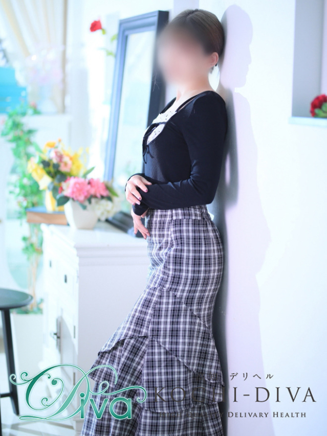 新人 まりさ(高知デリヘル-DIVA 学生から人妻迄在籍)