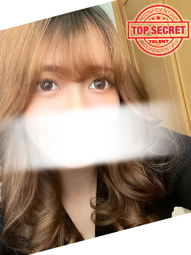 ひな（タレント）