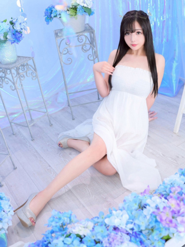 りあ（タレント）