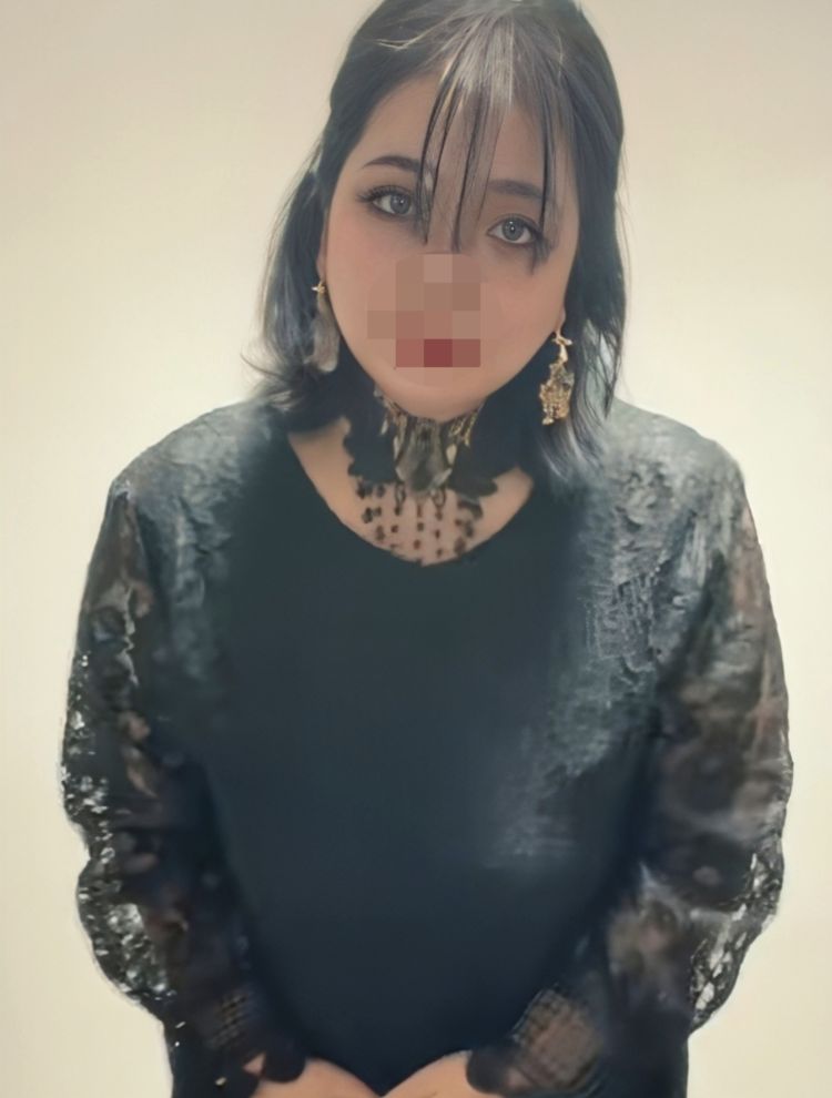 ホテル都205号室でお呼び頂いたHさんへ
