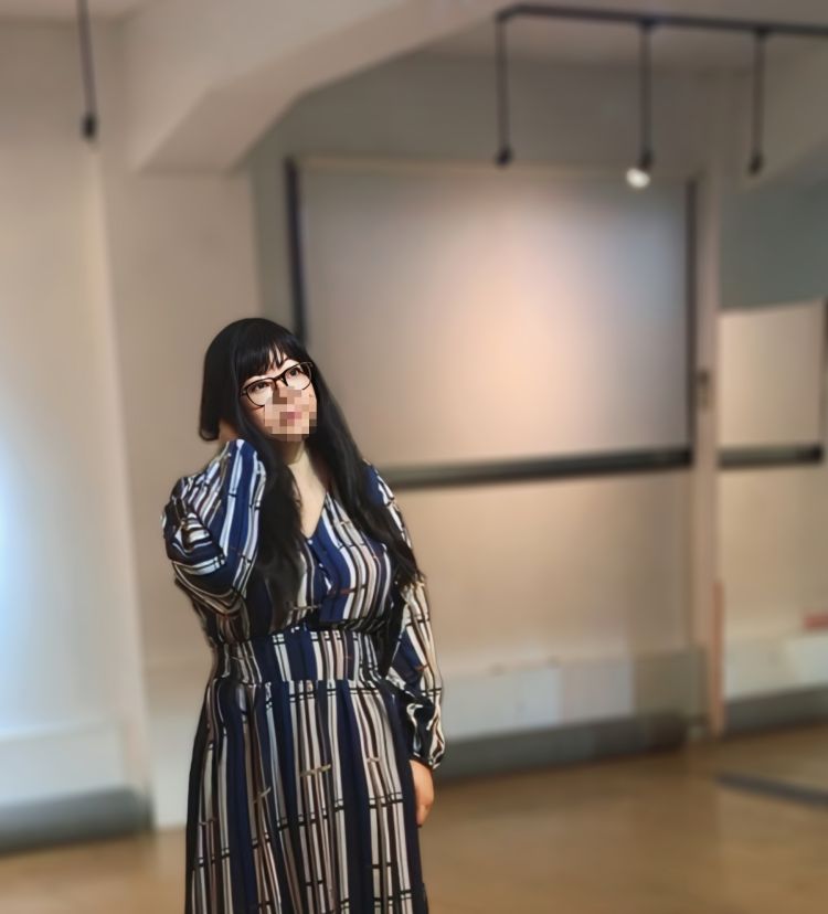 ホテル都403号室でお呼び頂いたGさん