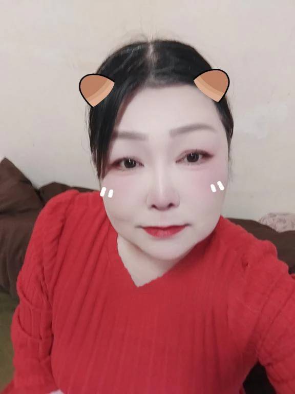 新しい服届いたー