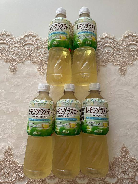 ???助かる好きな 水分  ?ダイエット ?美容 ?聖水のために  1日3リットル水分を摂ります  ???   ?水 ?ブラック珈琲 ?  ※カロリーの  低いゼリー  だと嬉しいです  ジュースや甘い物は飲まないので 宜しくお願いします ???  