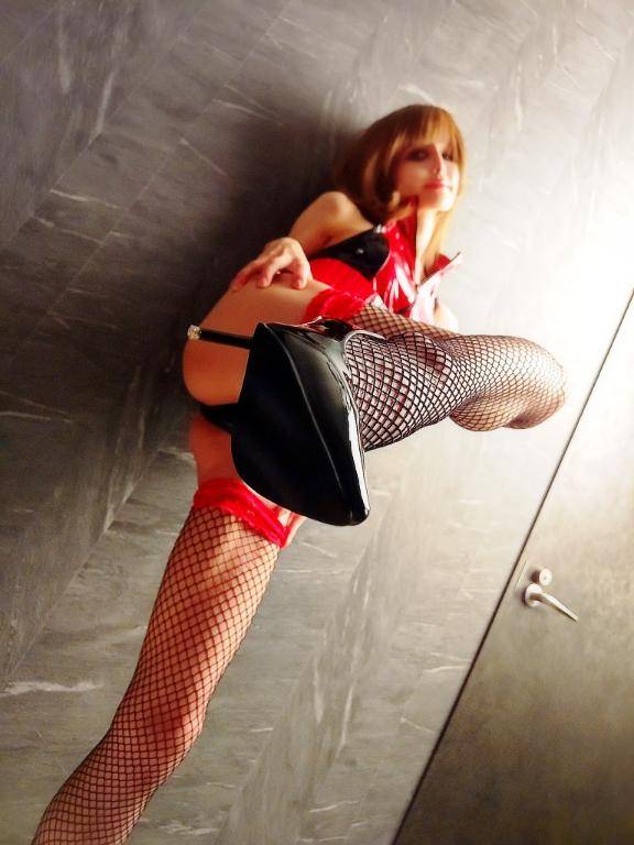 月(つき)女王様(痴女&SM CLUB EMBASSY (高松店))