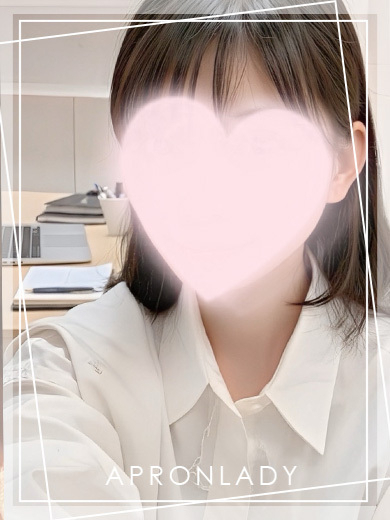 なる（エプロンレディー）