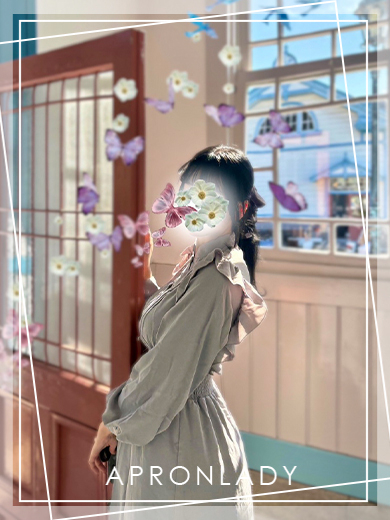 ちなの（エプロンレディー）