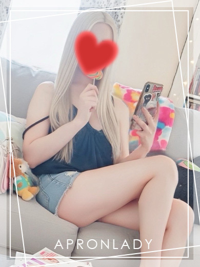 あや（エプロンレディー）