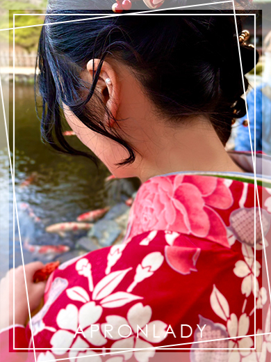 ちなの（エプロンレディー）