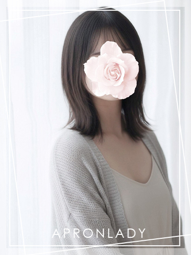 まる（エプロンレディー）