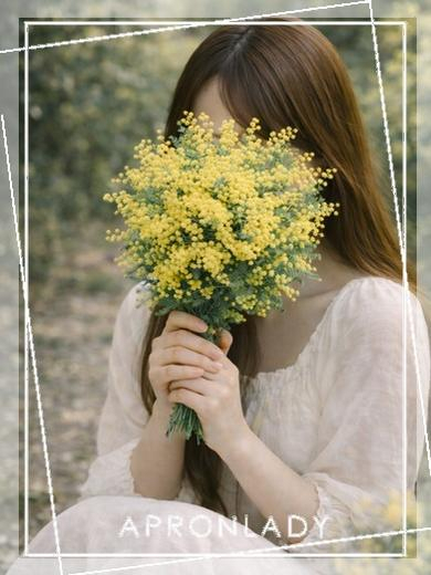 はつね（エプロンレディー）