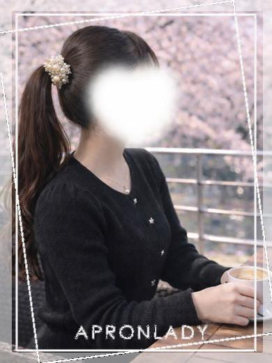 ひな（エプロンレディー）