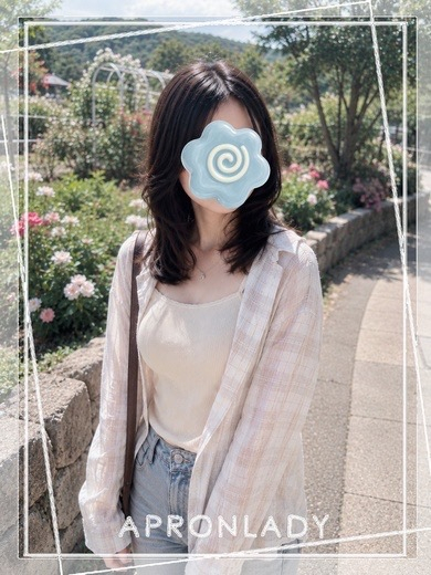 すず(エプロンレディー)