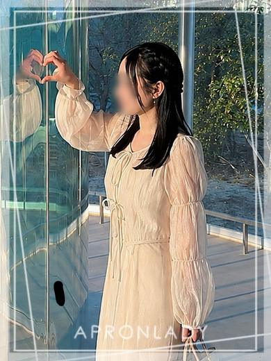 まる(エプロンレディー)