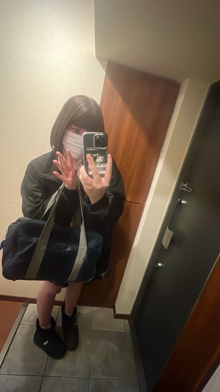 うい[新人]