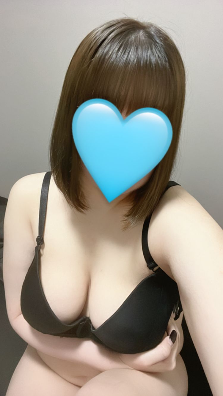うい[新人]
