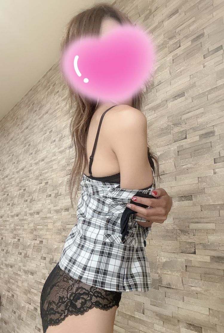 明日、出勤しまーす🩷