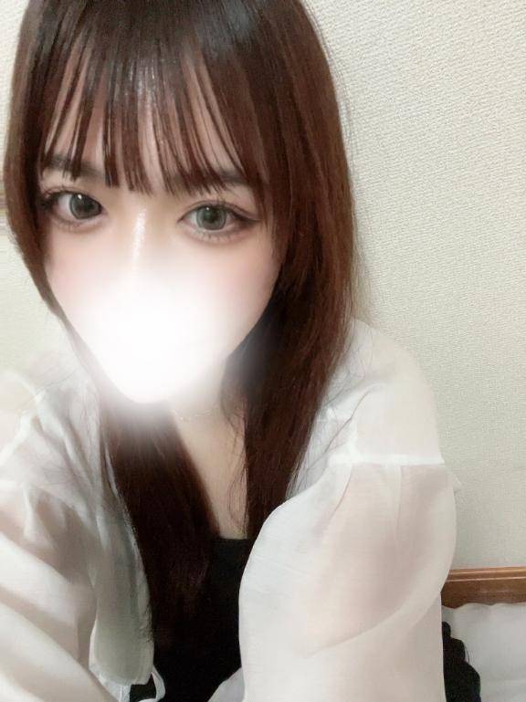 新人りあな-デリヘルコース-（フォルトゥナ-Fortuna-）