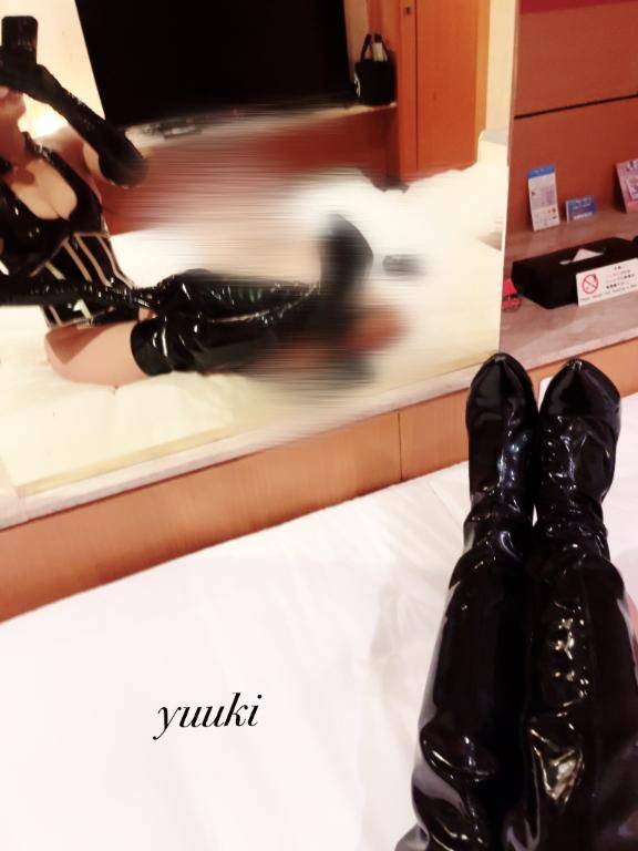 エナメルフル装備で