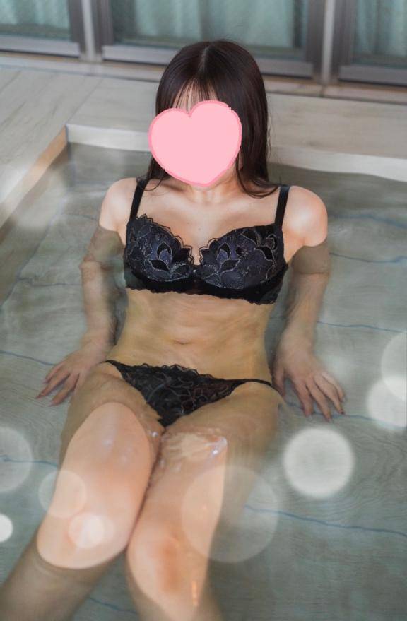 欲求不満なのかな…?