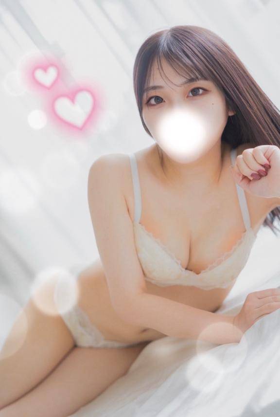 口ではダメって言っててもアソコはぬれぬれな雑魚ま〇こちゃん(*´-`)?