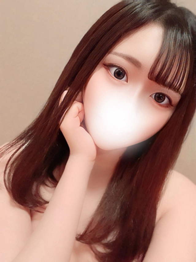 新人ひとみ-デリヘルコース-（フォルトゥナ-Fortuna-）