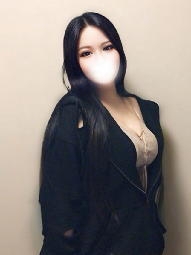 新人星華-デリヘルコース-（フォルトゥナ-Fortuna-）