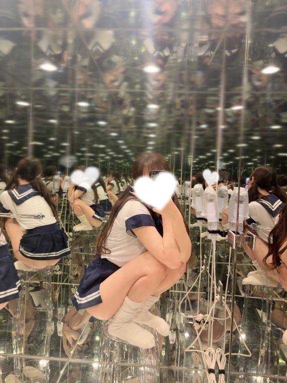 鏡越しの秘密タイム🪞🤫