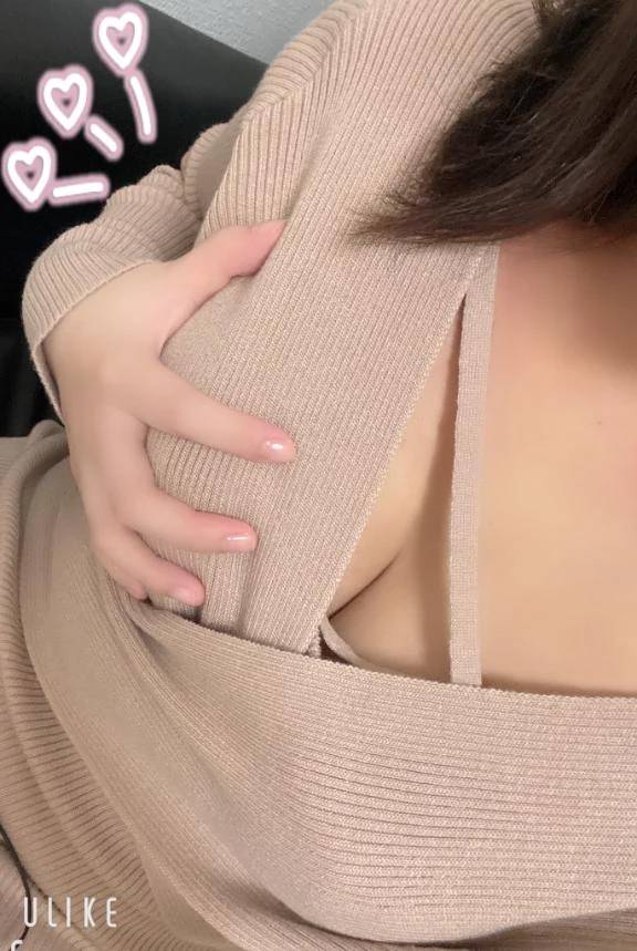 初めましてれいなです✨️