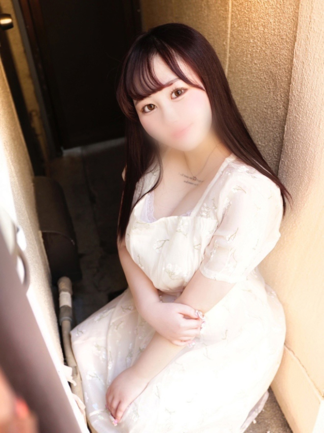 ももな