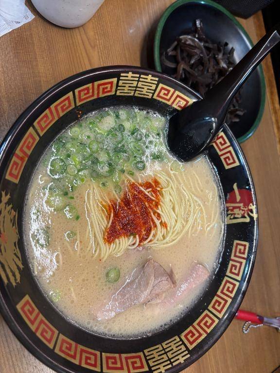 おなかすいたな…