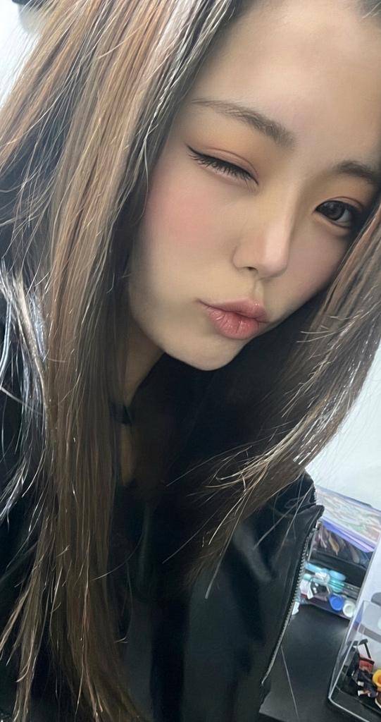 ここだけの話ね？