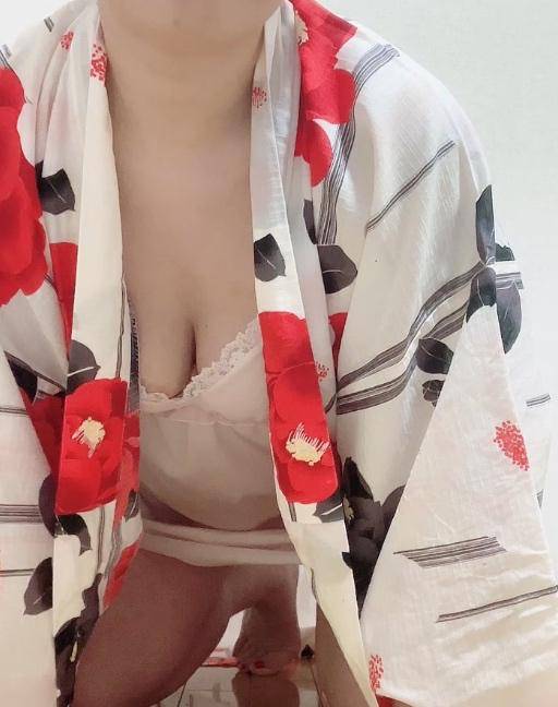 毀誉褒貶相半ばする