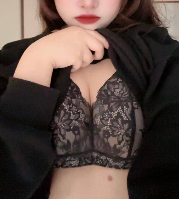 お兄ちゃん、内緒だよ…？ 🎀