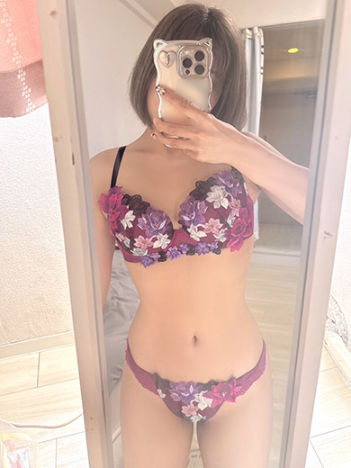 人妻じゅんか（GLOSS 今治）