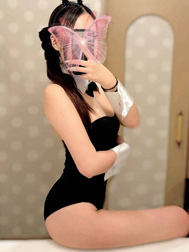 みひな（GLOSS 今治）