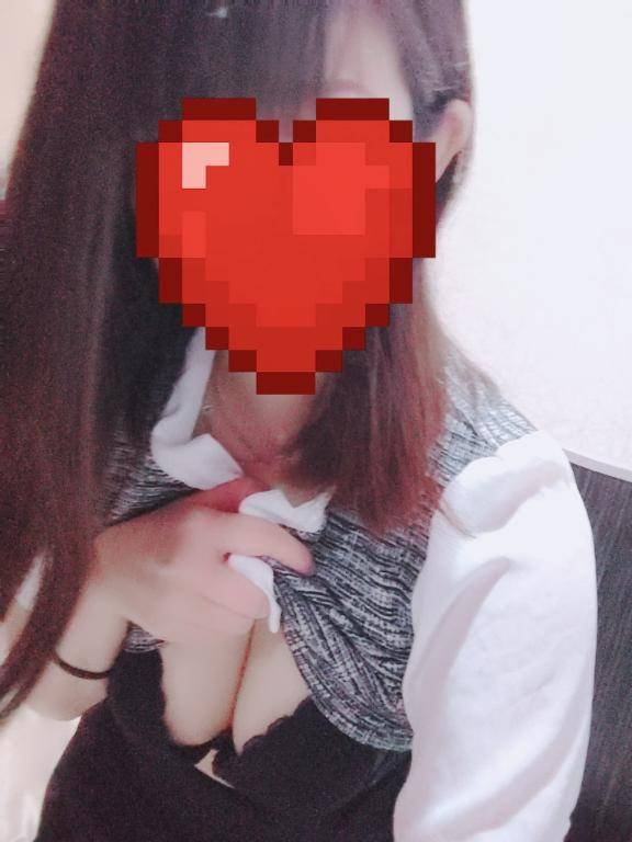 舌先で貴方のアレを舐めて…♡♡