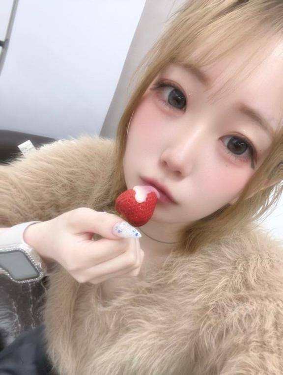 知らない人でも私は本気で感じてます💖