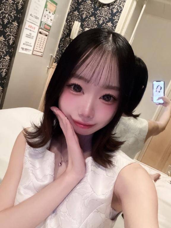 初デビューするりおです💖
