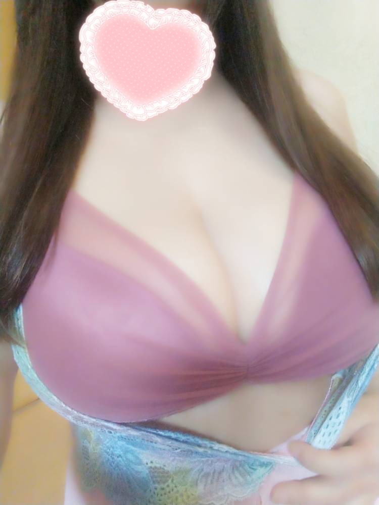 まだまだ えっちな受付中❣️