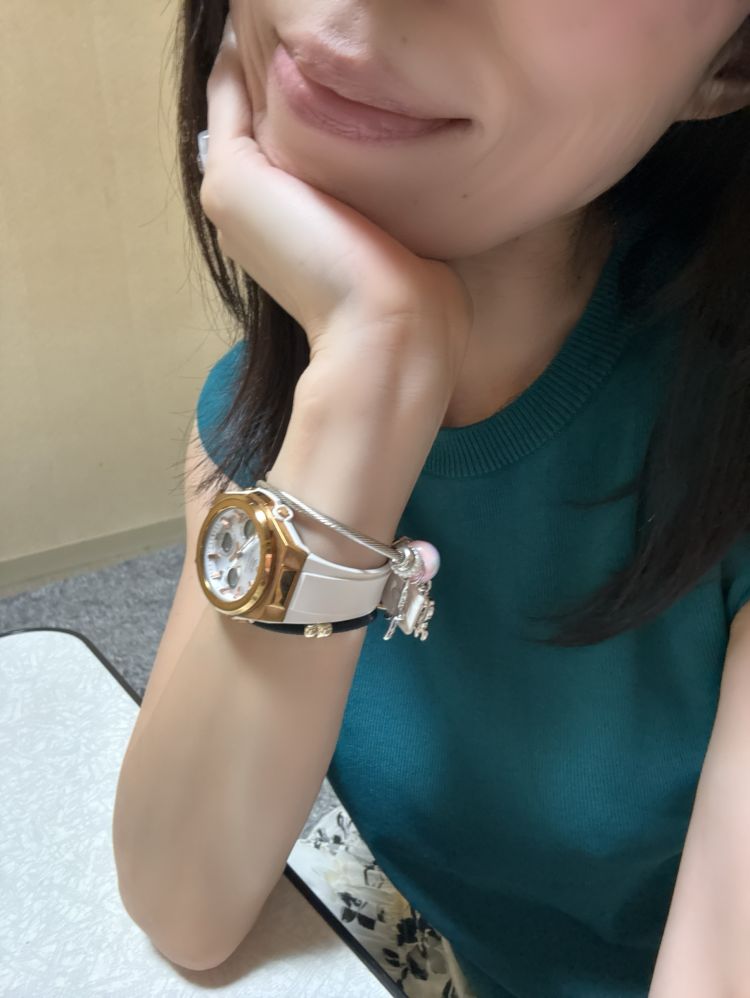 ねえねぇ♡