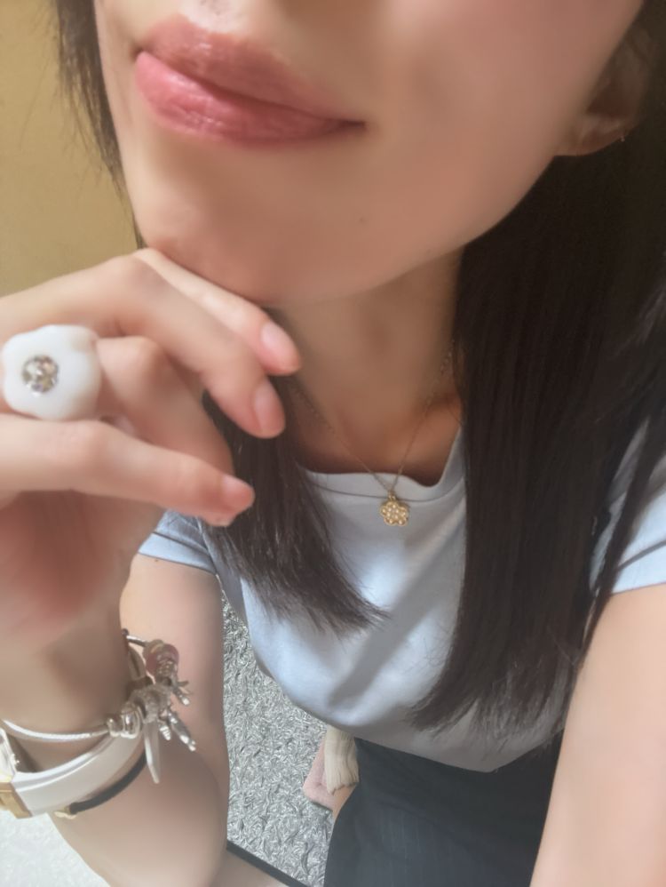 側に♡