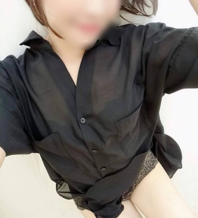 せりな