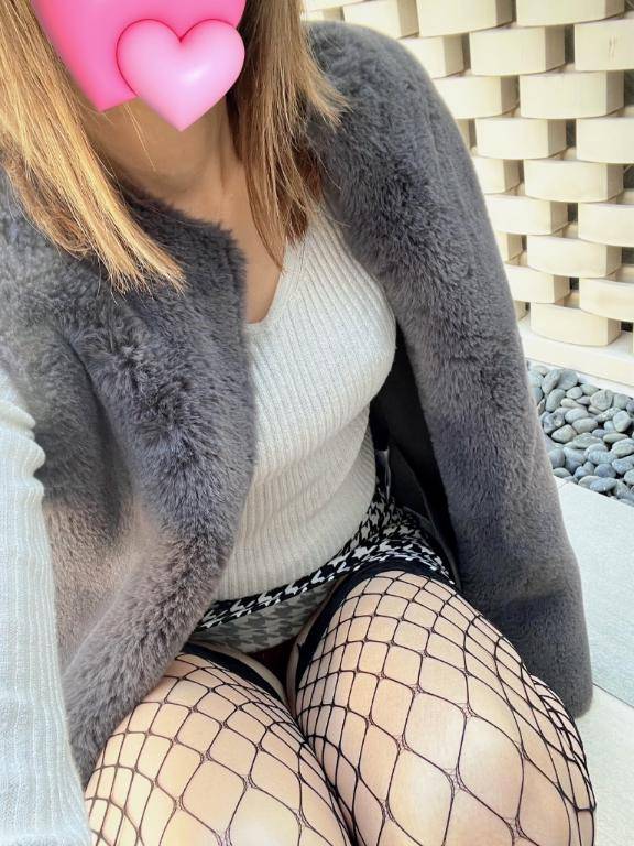 ひかる★人妻KISS★