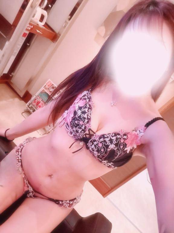 りく★人妻KISS★