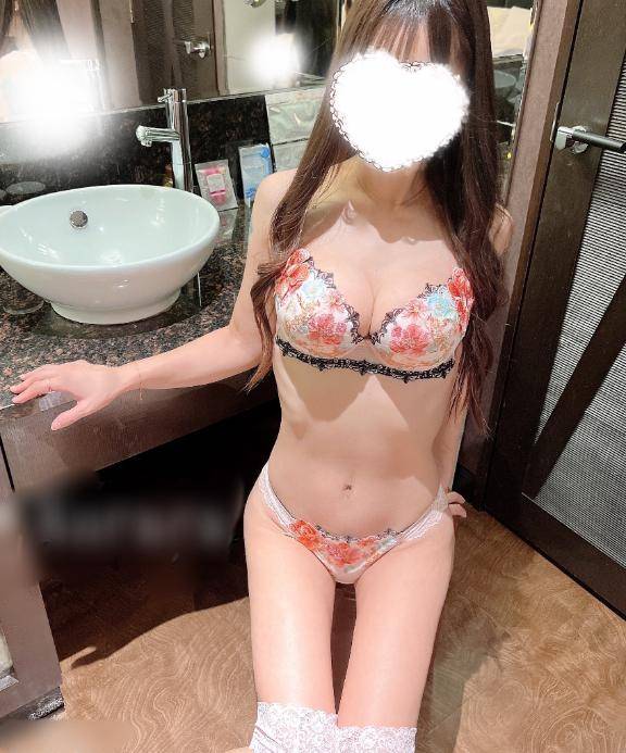 つきな★人妻KISS★