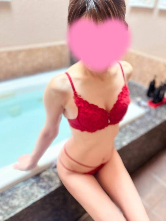 ひかる★人妻KISS★