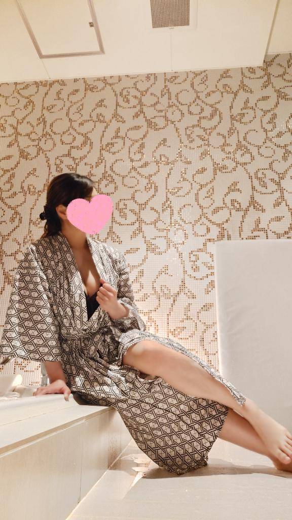 かおり★人妻KISS★